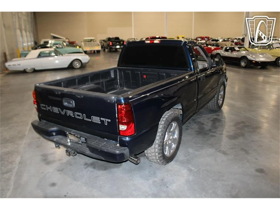 2007 Chevrolet Silverado - Image 14 of 31