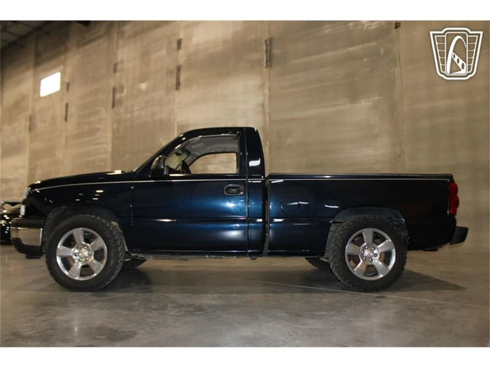 2007 Chevrolet Silverado - Image 19 of 31