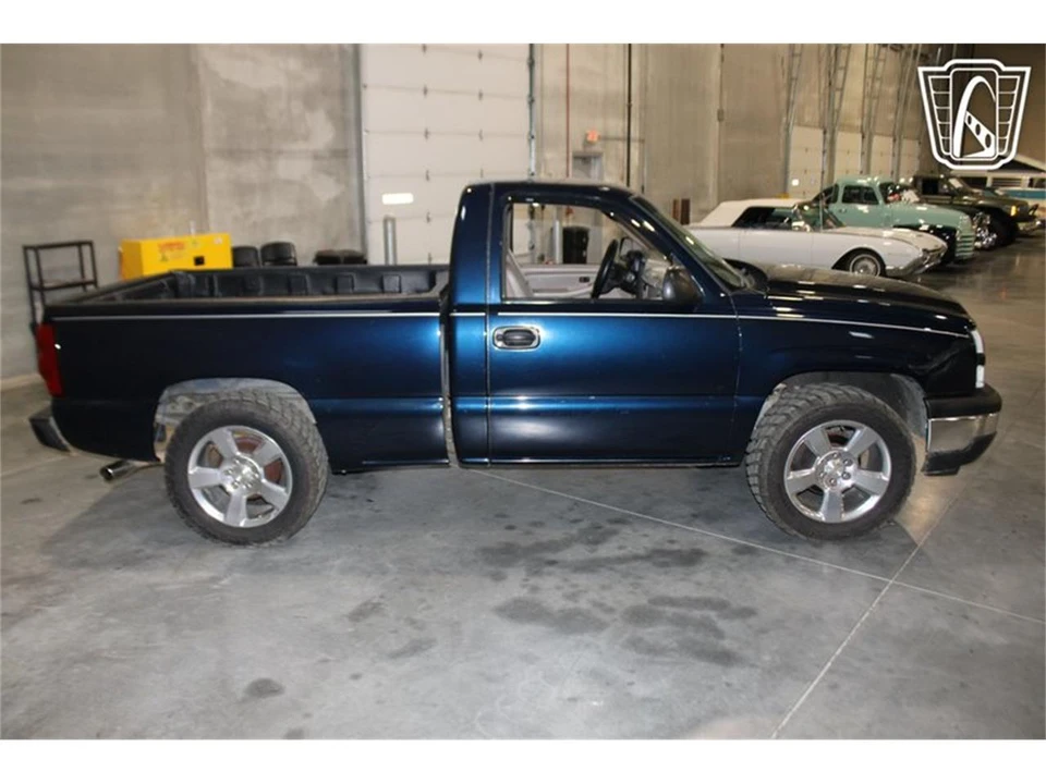 2007 Chevrolet Silverado - Image 15 of 31