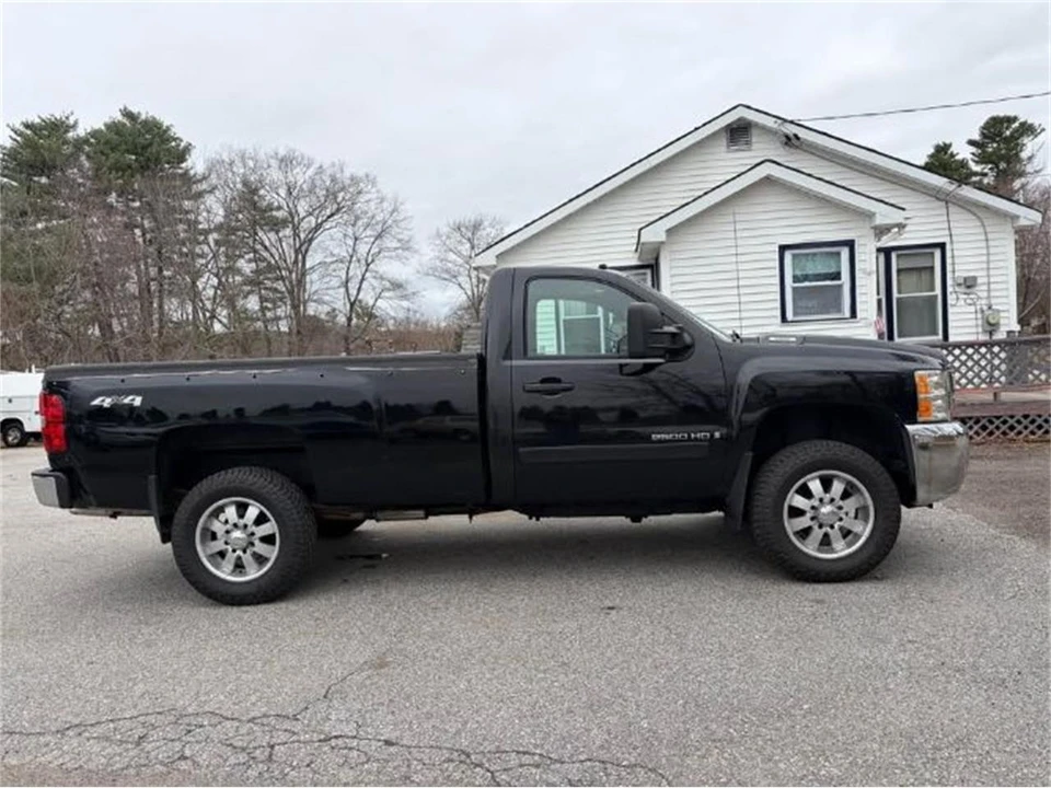 2007 Chevrolet Silverado - Image 15 of 20