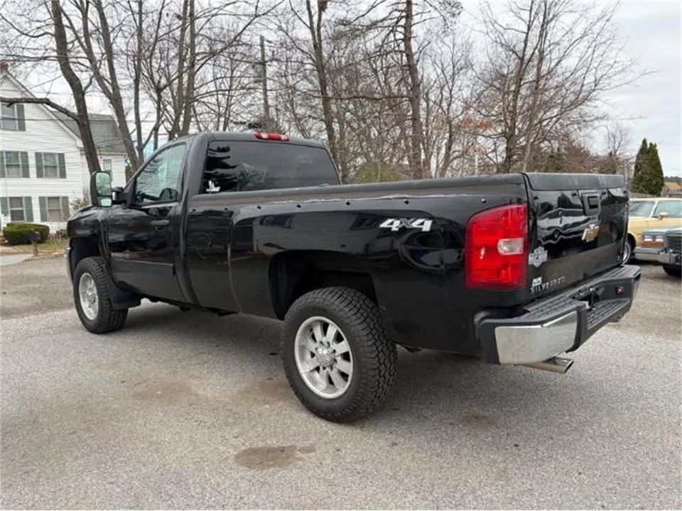 2007 Chevrolet Silverado - Image 18 of 20