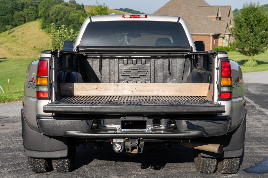 2007 Chevrolet Silverado Heavy Duty 1st Gen - Image 10 of 31