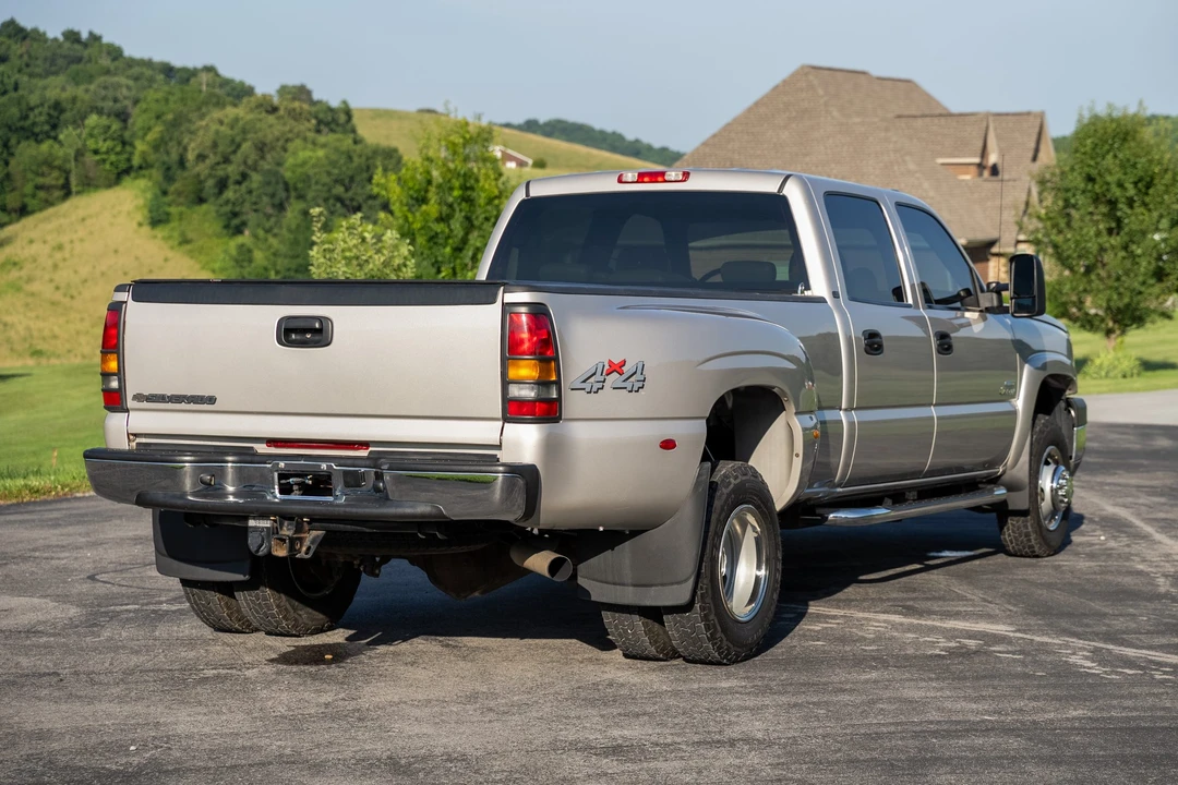 2007 Chevrolet Silverado Heavy Duty 1st Gen - Image 6 of 31