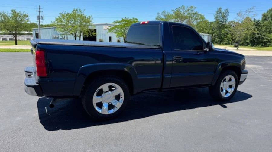 2007 Chevrolet Silverado 2nd Gen - Image 2 of 10