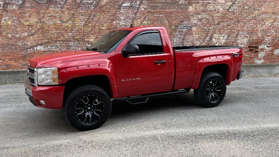 2007 Chevrolet Silverado 2nd Gen - Image 2 of 16