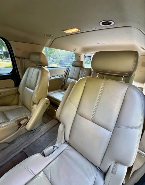 2007 Chevrolet Suburban 10th Gen - Image 12 of 12