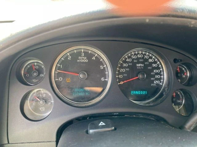2007 Chevrolet Suburban 10th Gen - Image 20 of 21