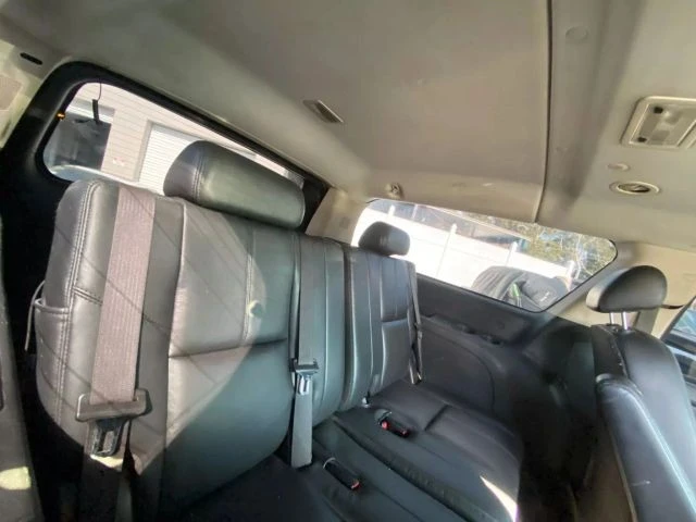 2007 Chevrolet Suburban 10th Gen - Image 11 of 21