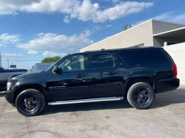 2007 Chevrolet Suburban 10th Gen - Image 5 of 21