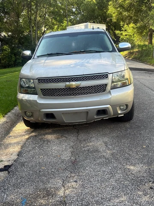 2007 Chevrolet Suburban 10th Gen - Image 3 of 9