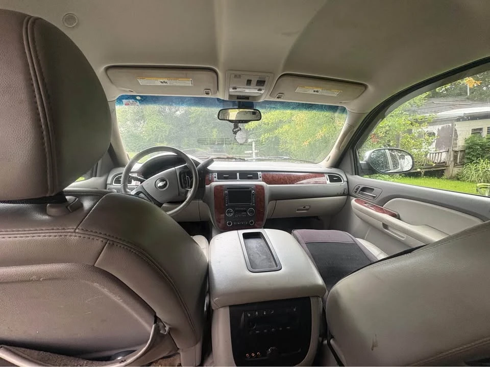 2007 Chevrolet Suburban 10th Gen - Image 6 of 9