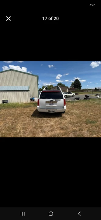 2007 Chevrolet Suburban 10th Gen - Image 2 of 17