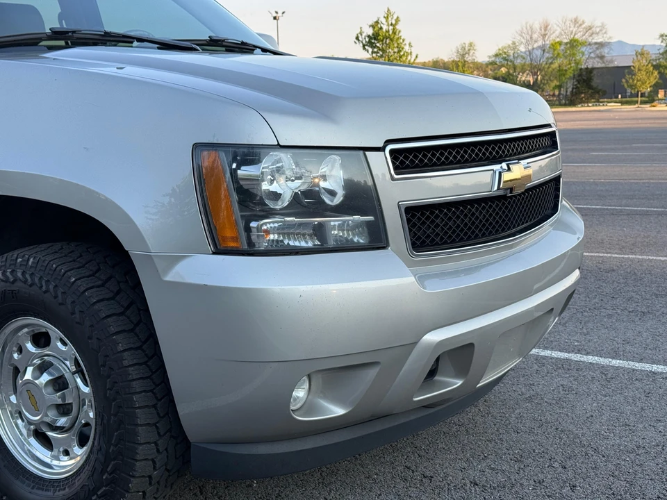 2007 Chevrolet Suburban 10th Gen - Image 9 of 31