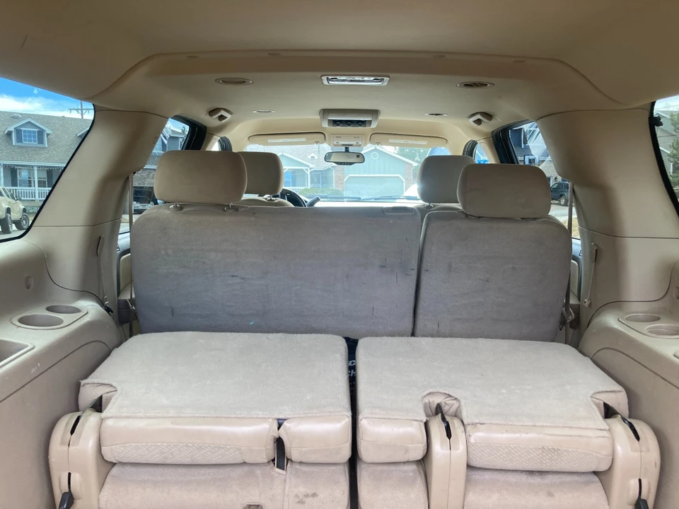 2007 Chevrolet Suburban 10th Gen - Image 12 of 15
