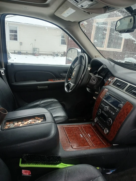 2007 Chevrolet Suburban 10th Gen - Image 7 of 9