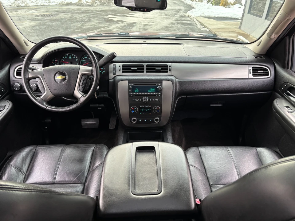 2007 Chevrolet Suburban 10th Gen - Image 17 of 21