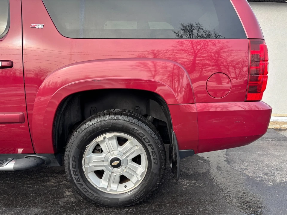 2007 Chevrolet Suburban 10th Gen - Image 12 of 21