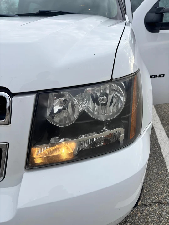 2007 Chevrolet Suburban 10th Gen - Image 10 of 31