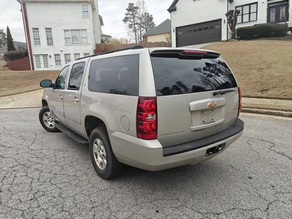2007 Chevrolet Suburban 10th Gen - Image 8 of 17