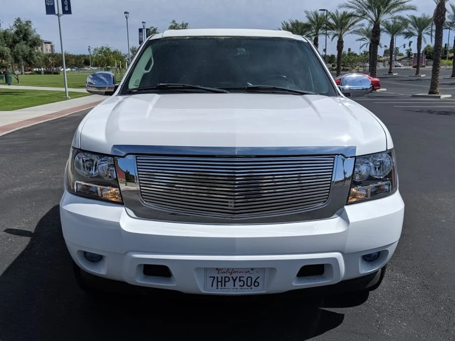 2007 Chevrolet Suburban 10th Gen - Image 10 of 10