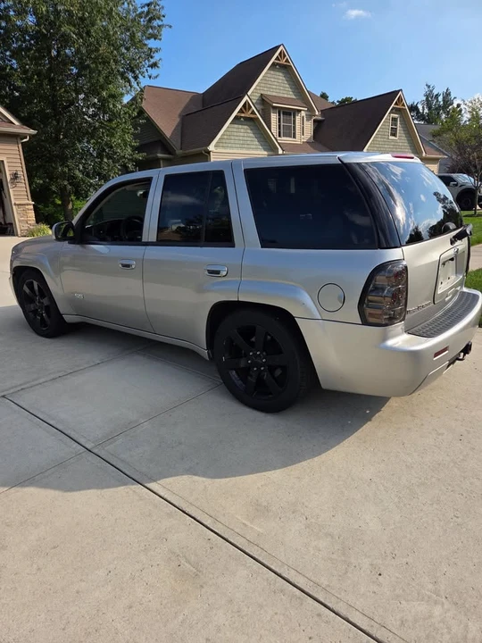 2007 Chevrolet Trailblazer - Image 4 of 9