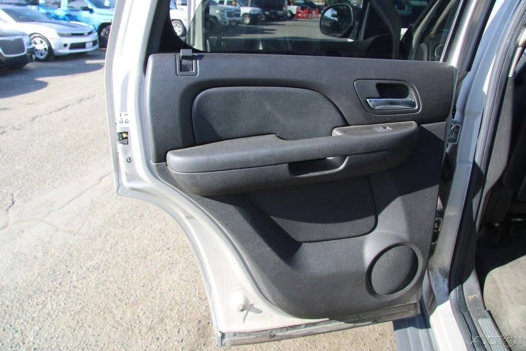 2007 Chevrolet Tahoe 3rd Gen - Image 16 of 21