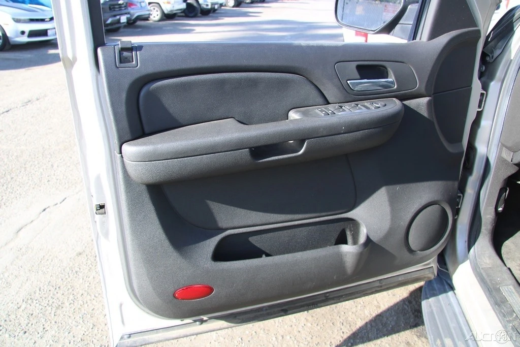 2007 Chevrolet Tahoe 3rd Gen - Image 11 of 21