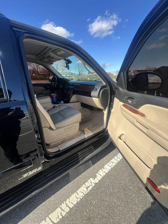 2007 Chevrolet Tahoe 3rd Gen - Image 10 of 14