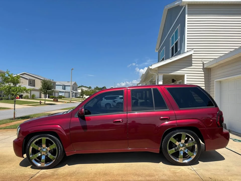 2007 Chevrolet Trailblazer - Image 2 of 4