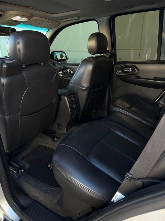 2007 Chevrolet Trailblazer - Image 11 of 19