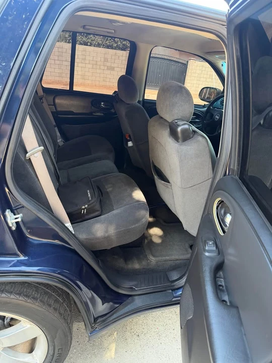 2007 Chevrolet Trailblazer - Image 11 of 13