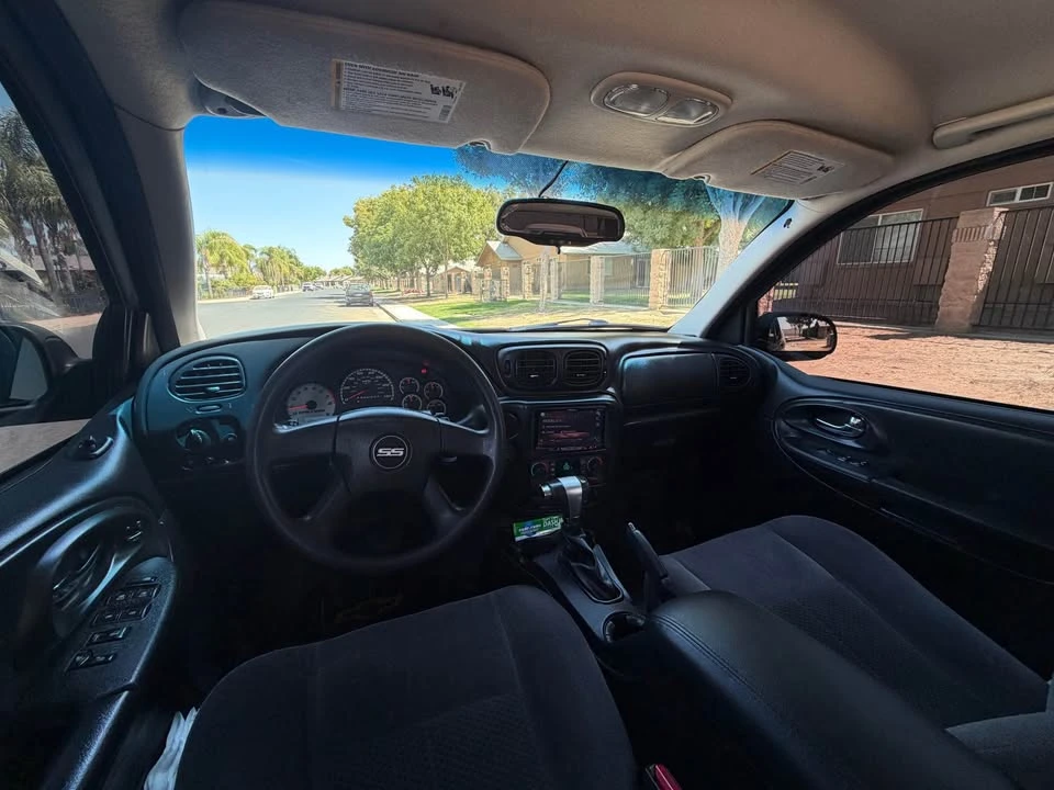 2007 Chevrolet Trailblazer - Image 8 of 13
