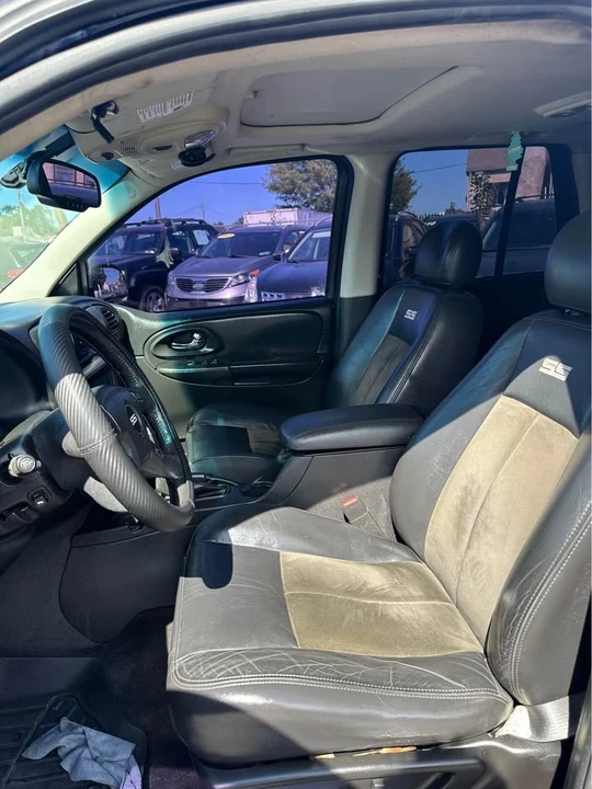 2007 Chevrolet Trailblazer - Image 11 of 19