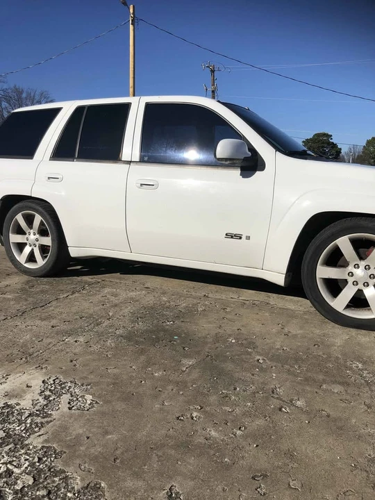 2007 Chevrolet Trailblazer - Image 2 of 10