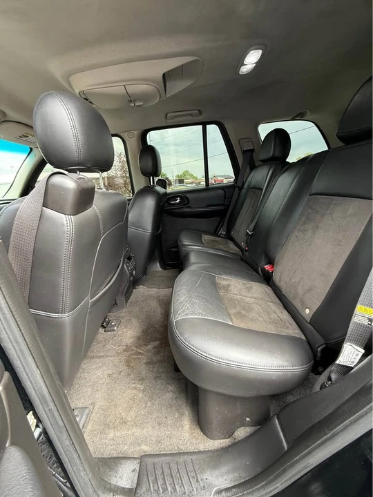2007 Chevrolet Trailblazer - Image 6 of 12