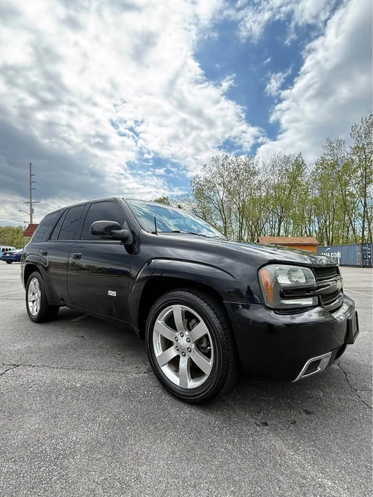 2007 Chevrolet Trailblazer - Image 2 of 12