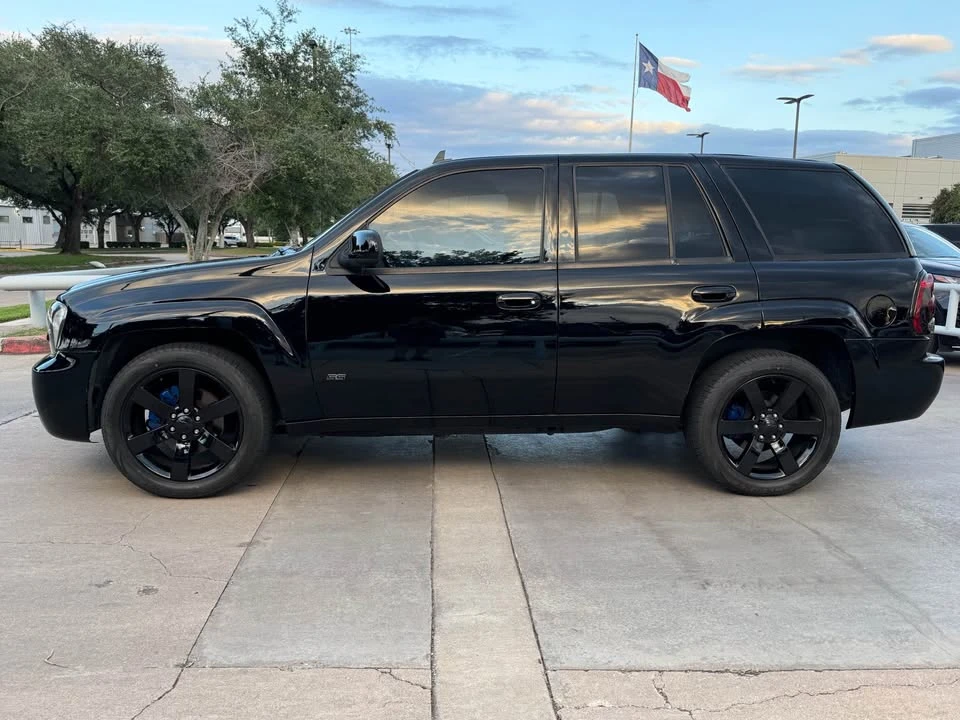 2007 Chevrolet Trailblazer - Image 2 of 10