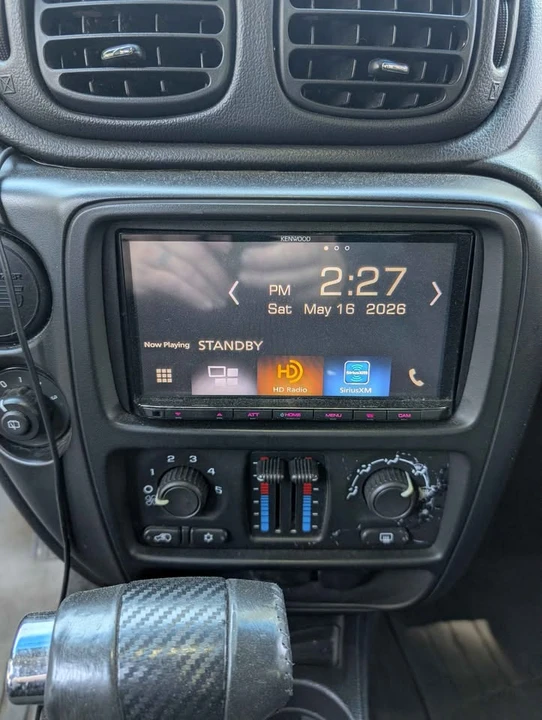2007 Chevrolet Trailblazer - Image 15 of 20