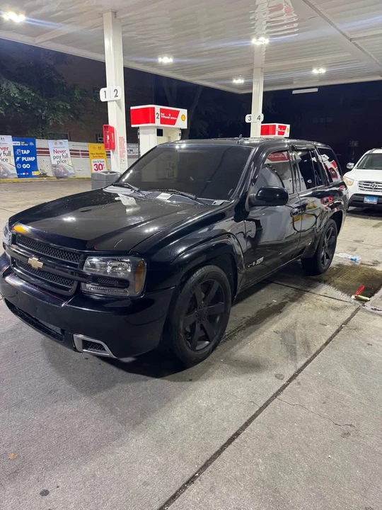 2007 Chevrolet Trailblazer - Image 2 of 5