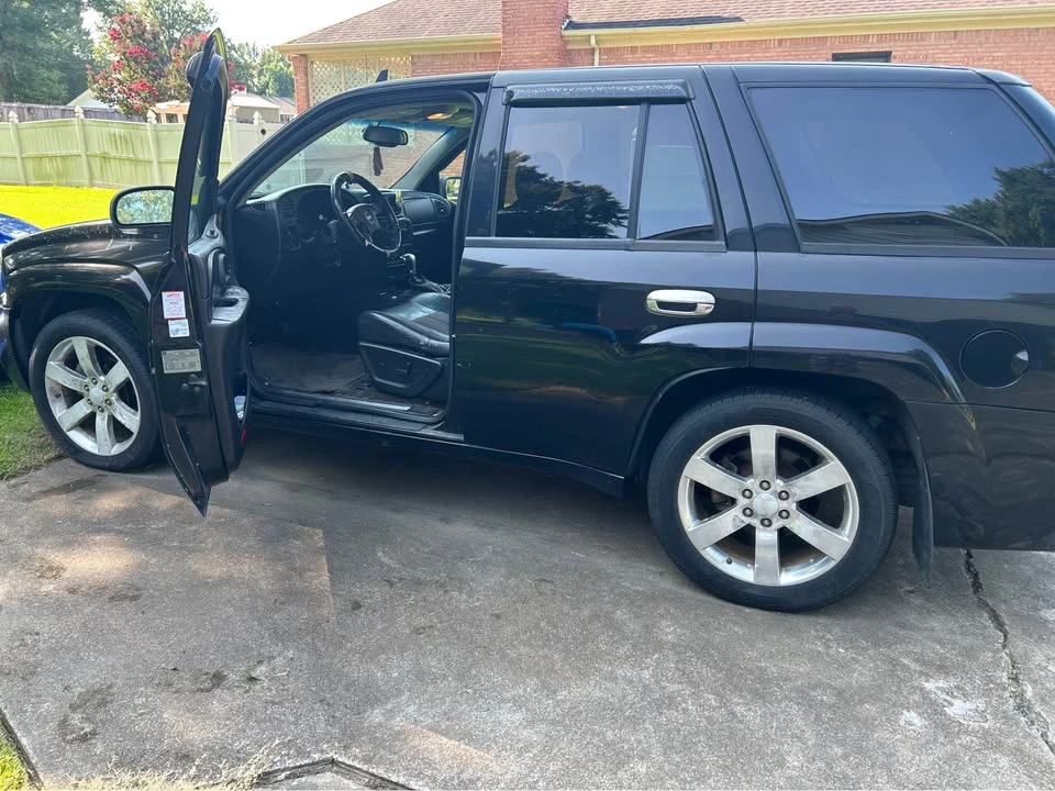 2007 Chevrolet Trailblazer - Image 3 of 4