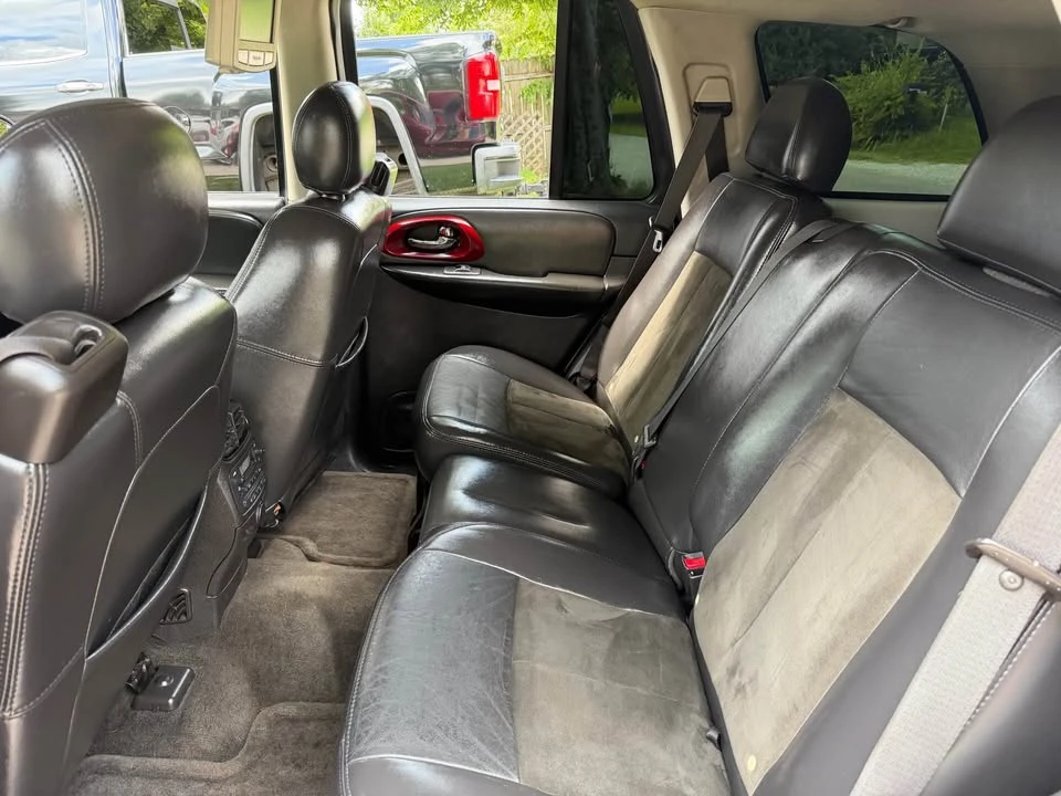 2007 Chevrolet Trailblazer - Image 9 of 15