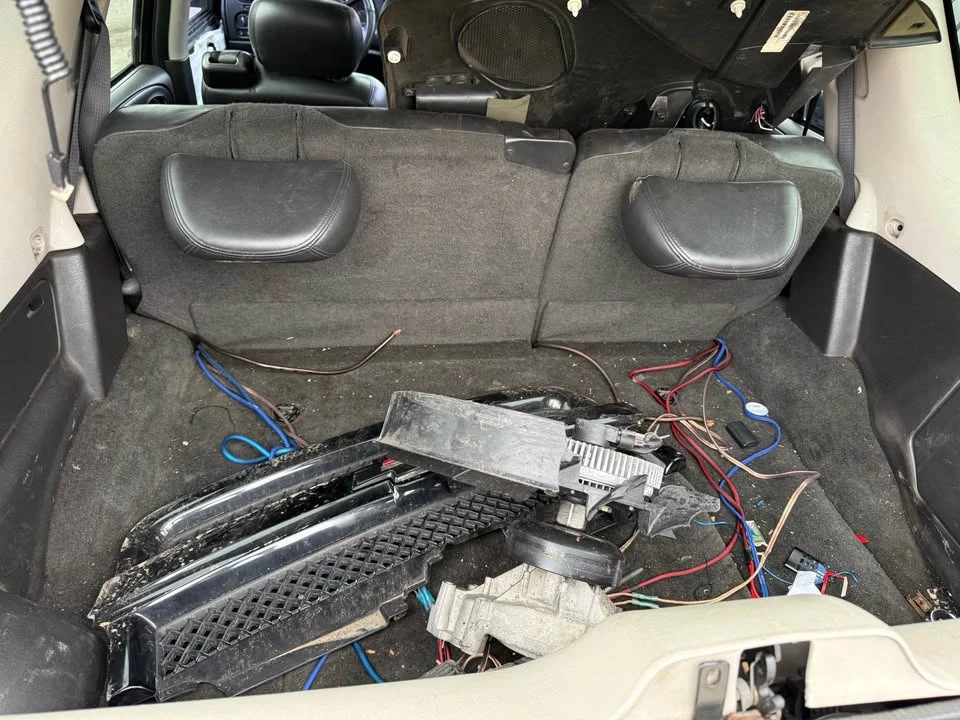 2007 Chevrolet Trailblazer - Image 17 of 20