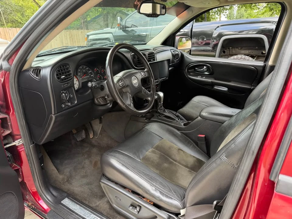 2007 Chevrolet Trailblazer - Image 11 of 15