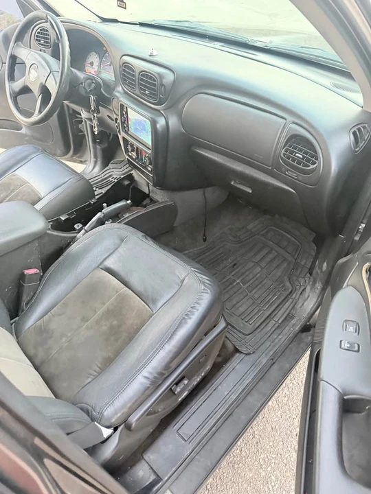 2007 Chevrolet Trailblazer - Image 11 of 13