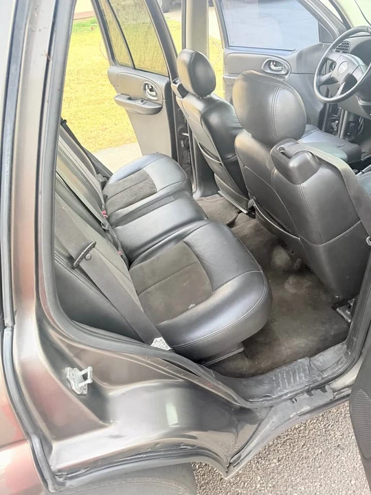 2007 Chevrolet Trailblazer - Image 13 of 13