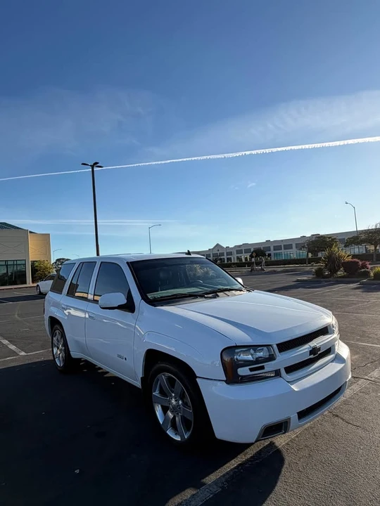 2007 Chevrolet Trailblazer - Image 2 of 6