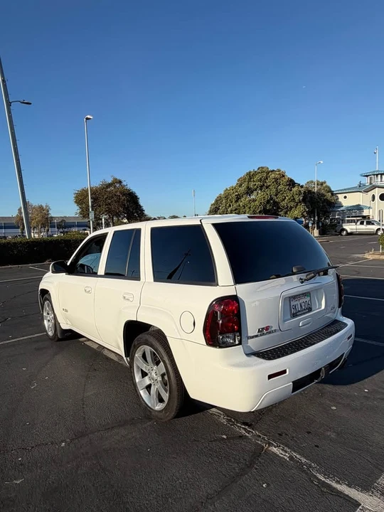 2007 Chevrolet Trailblazer - Image 5 of 6