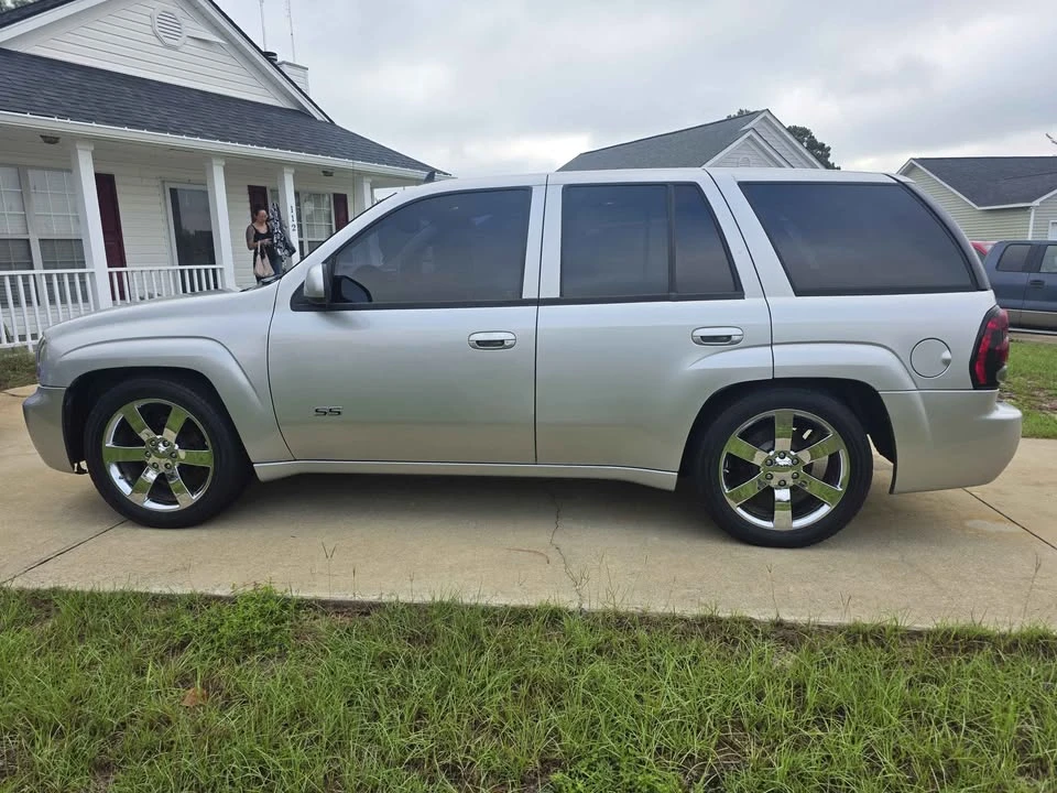 2007 Chevrolet Trailblazer - Image 2 of 15