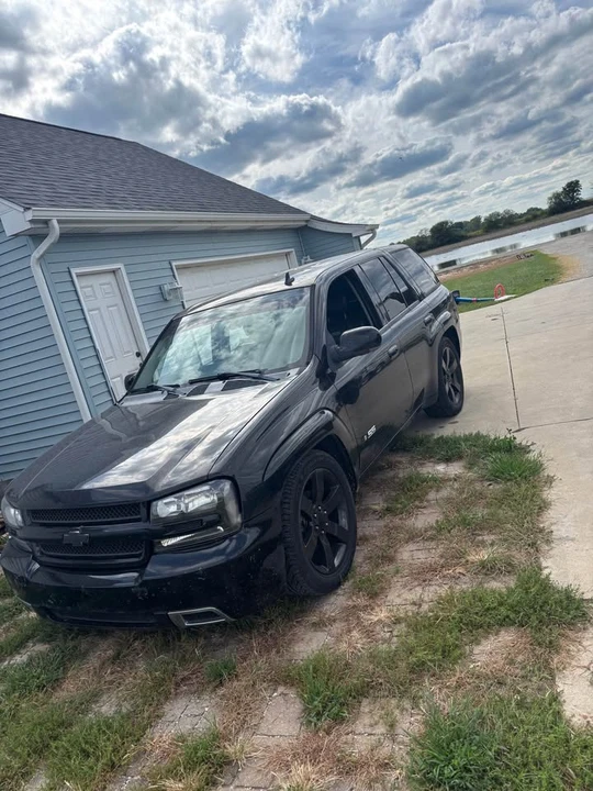 2007 Chevrolet Trailblazer - Image 2 of 12