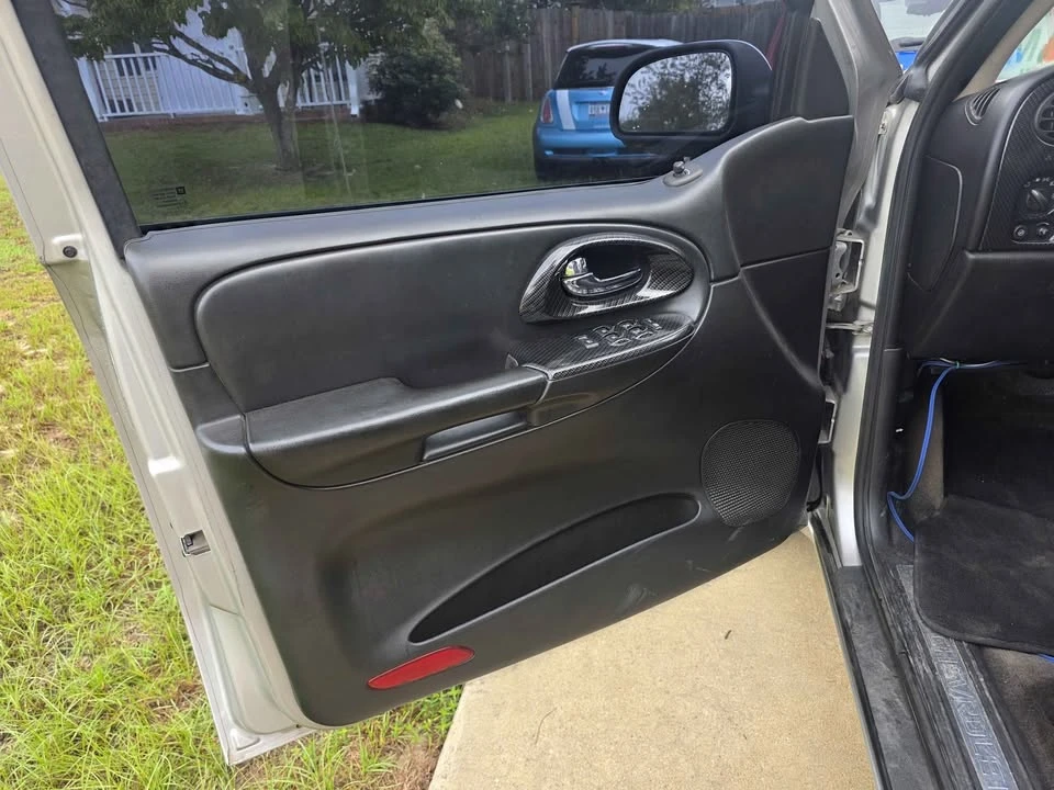 2007 Chevrolet Trailblazer - Image 7 of 15